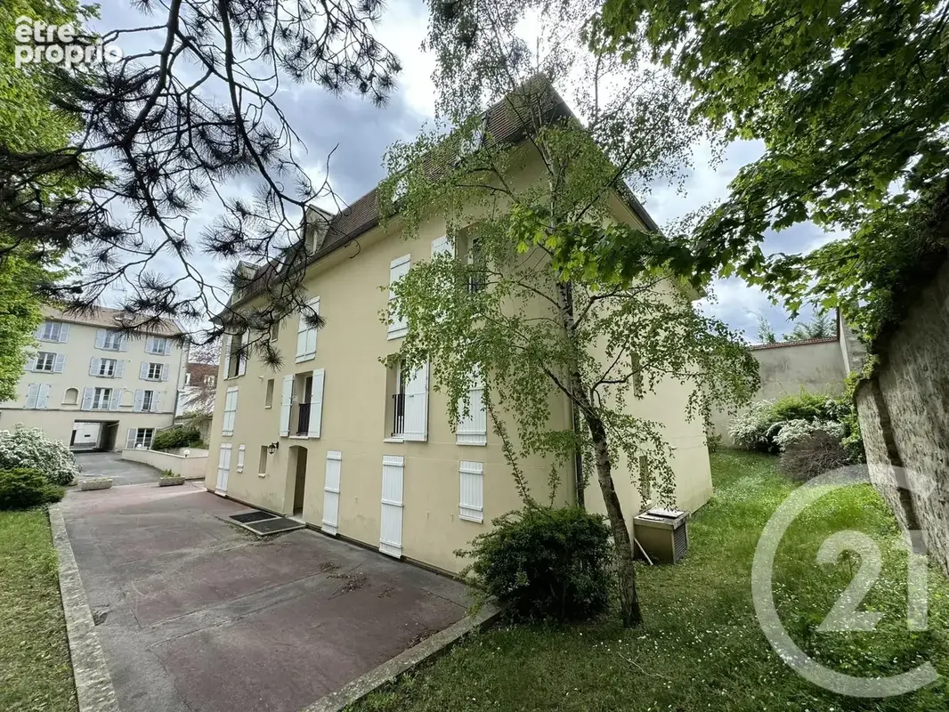 Photo Appartement à Fontainebleau au prix de 260 000€