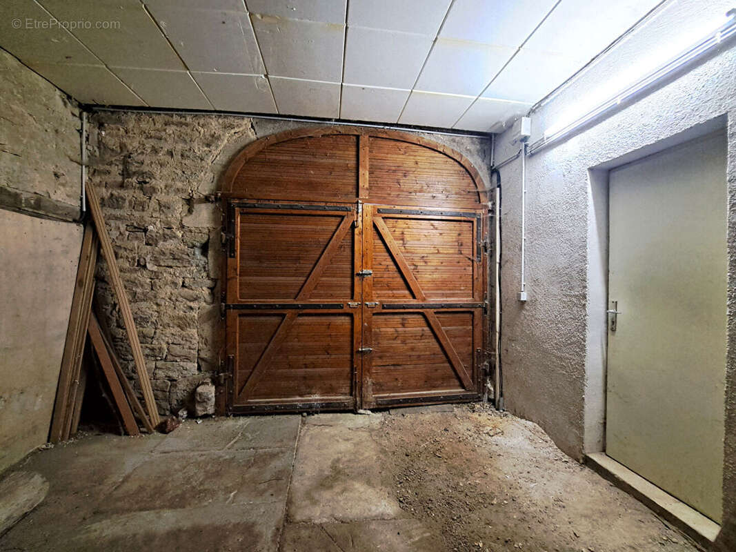 Appartement à PANNESSIERES
