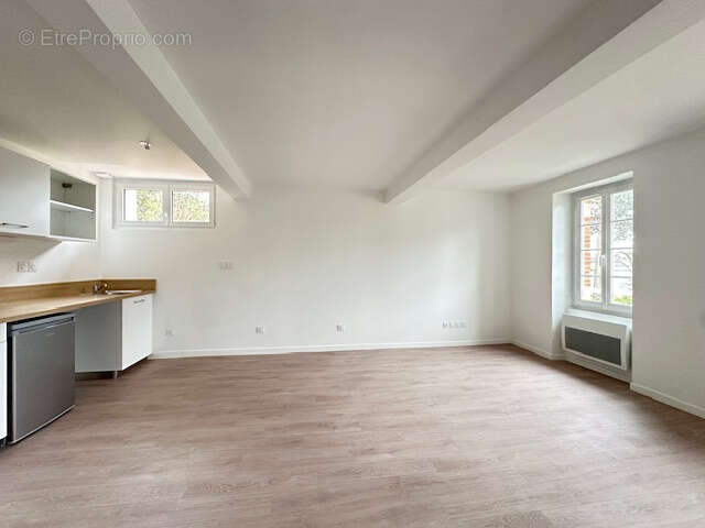 Appartement à DREMIL-LAFAGE