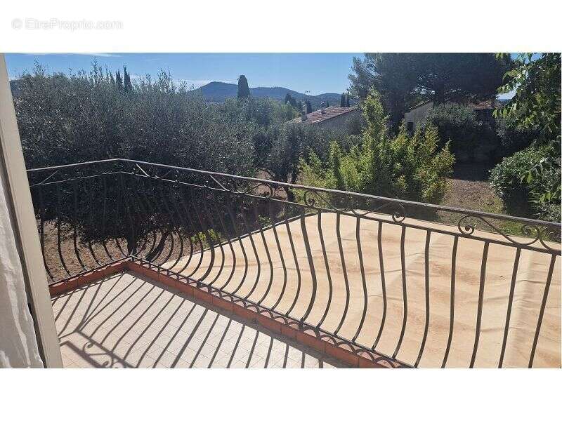 Maison 127 m² à La Garde  - photo 9