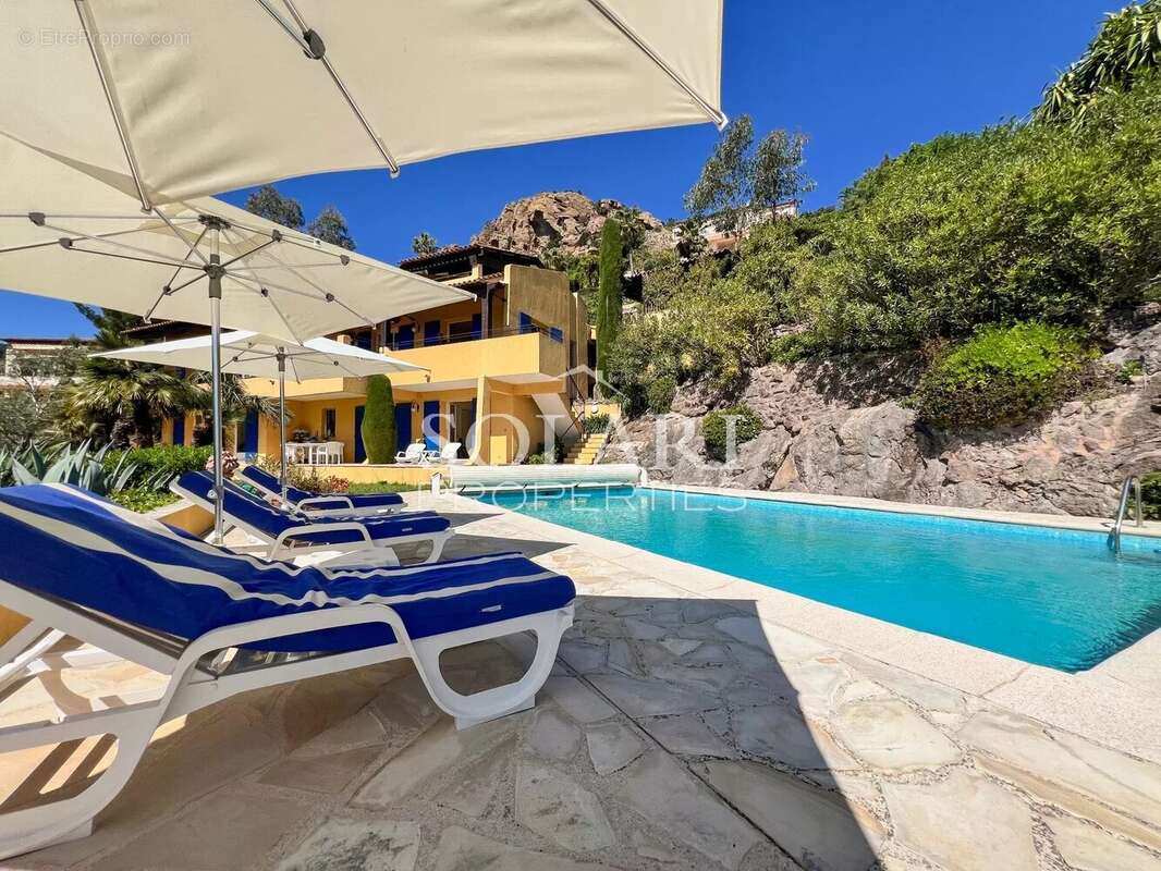 Maison à THEOULE-SUR-MER