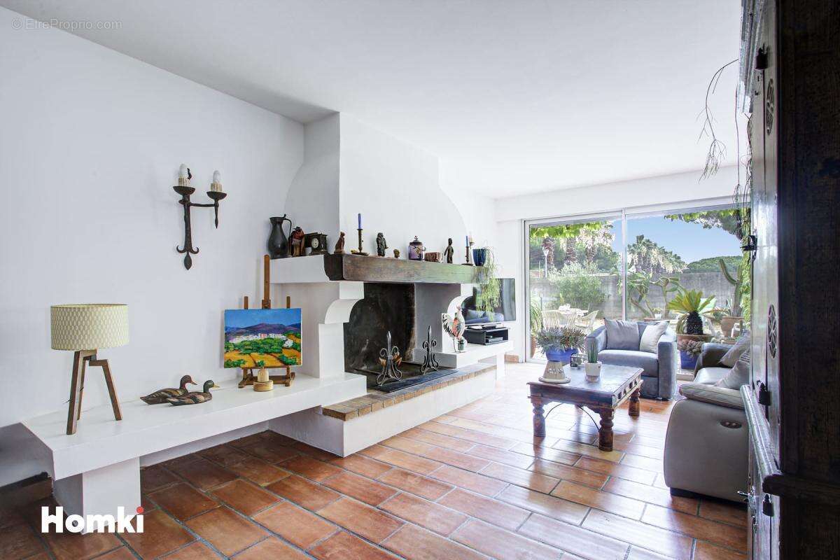 Maison/Villa T7 de 223 m2 avec une indépendance à Saint-Cyprien 66750 - photo 10