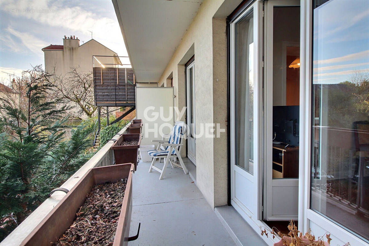 Appartement à CHAVILLE