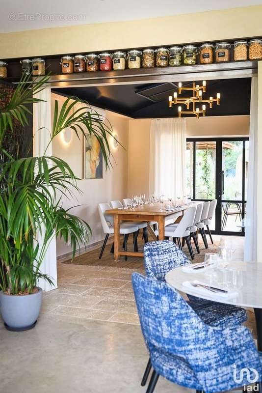 Photo 8 - Commerce à SERVIERS-ET-LABAUME