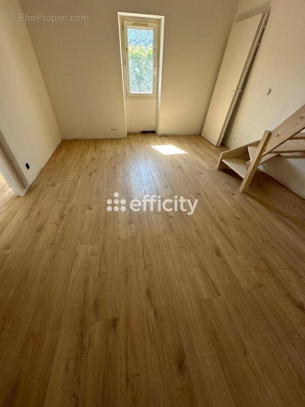 Appartement - photo 1