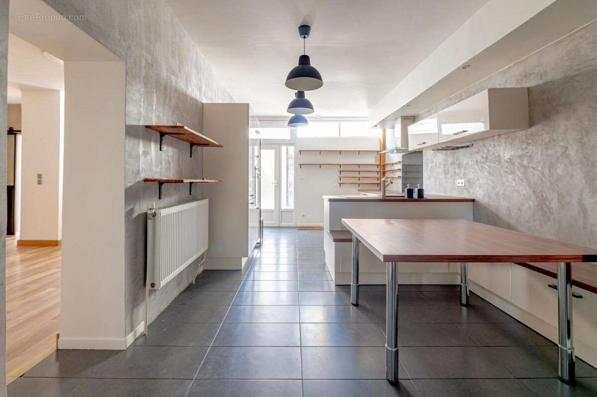 Appartement à SAINT-DENIS