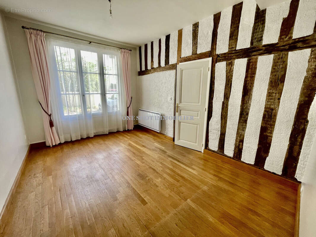 Maison 170 m² à Orleans  - photo 4
