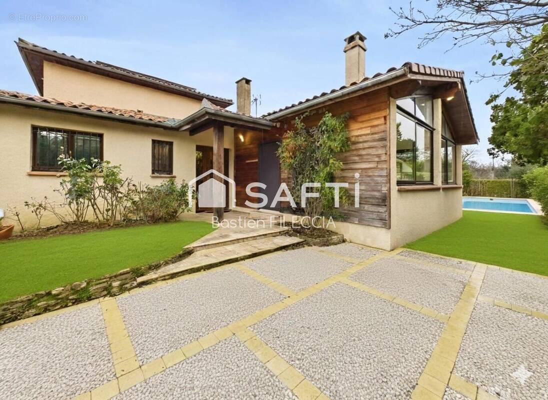 Photo 1 - Maison à ROQUES