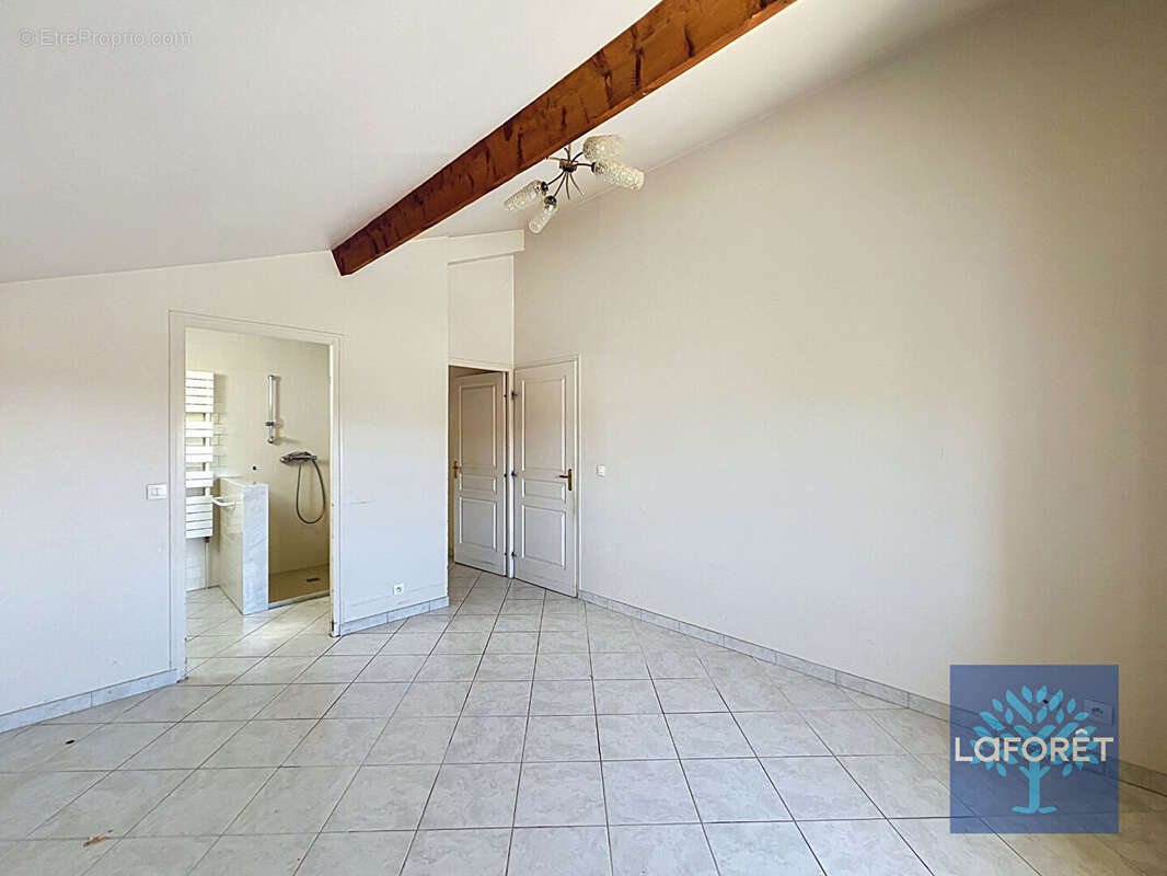 Maison Boutigny-sur-essonne 7 pièces 135 m2 - 1500m² DE TERRAIN ET DOUBLE GARAGE - photo 5