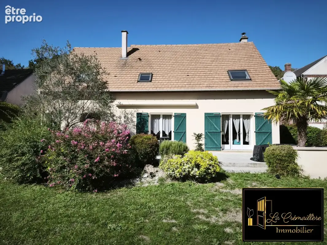 Photo Maison à Saint-Martin-De-Brethencourt au prix de 367 500€