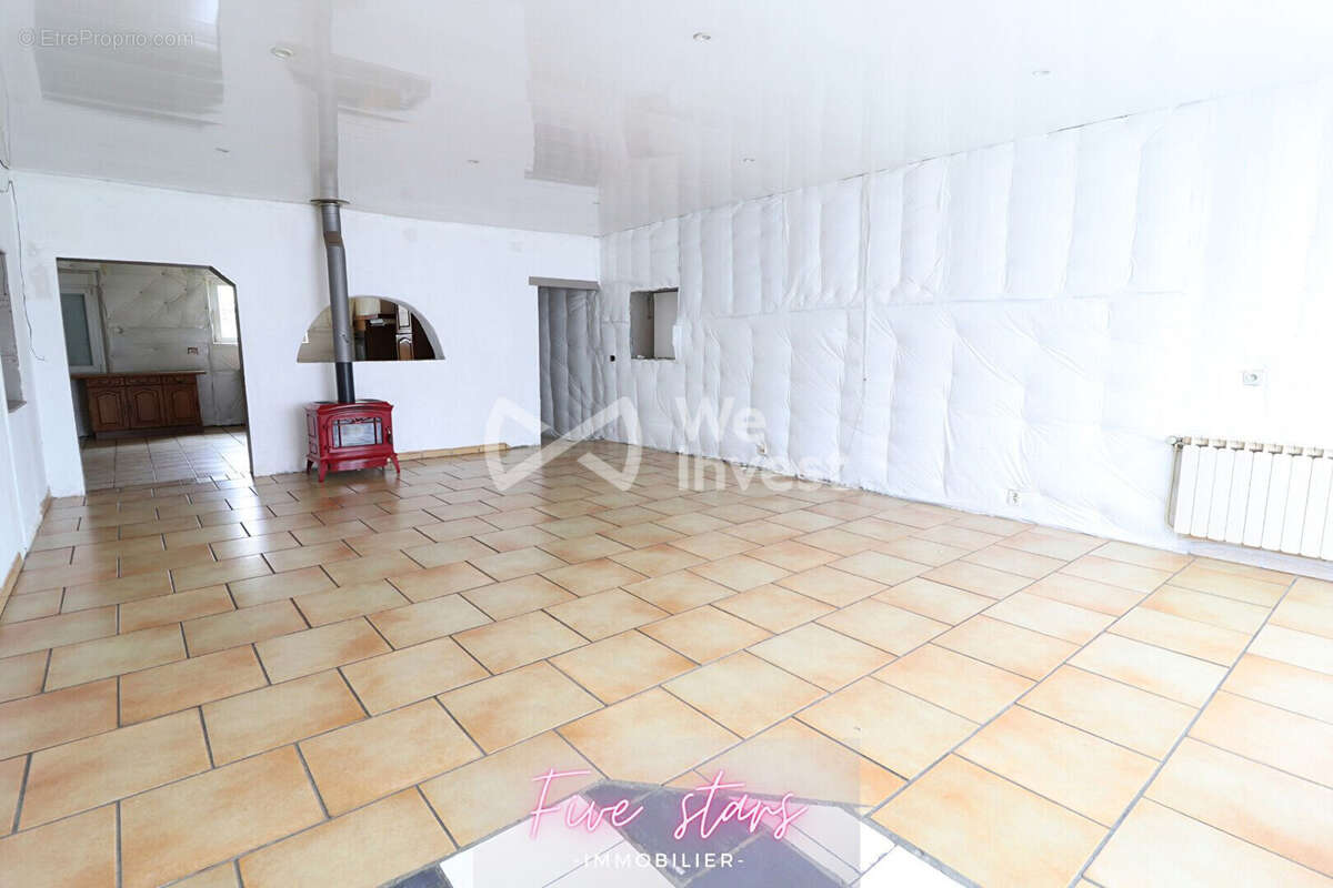Maison 175 m² à Tucquegnieux  - photo 2