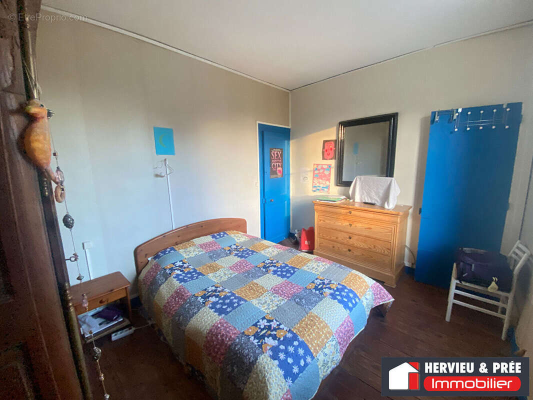 A vendre maison ancienne  4 pp bourg cotier  (93 m2 au sol) - photo 6