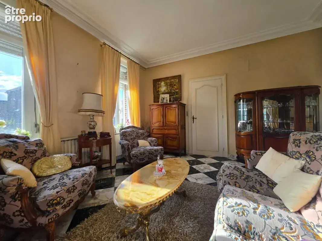 Maison individuelle avec atelier, dépendances et jardin clos - photo 7