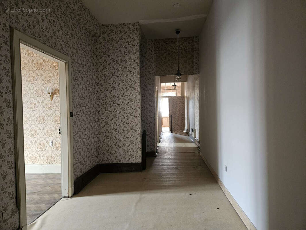 Exclusivité sos (47) - maison de ville - 180m2 - 7 pieces - centre village - photo 5