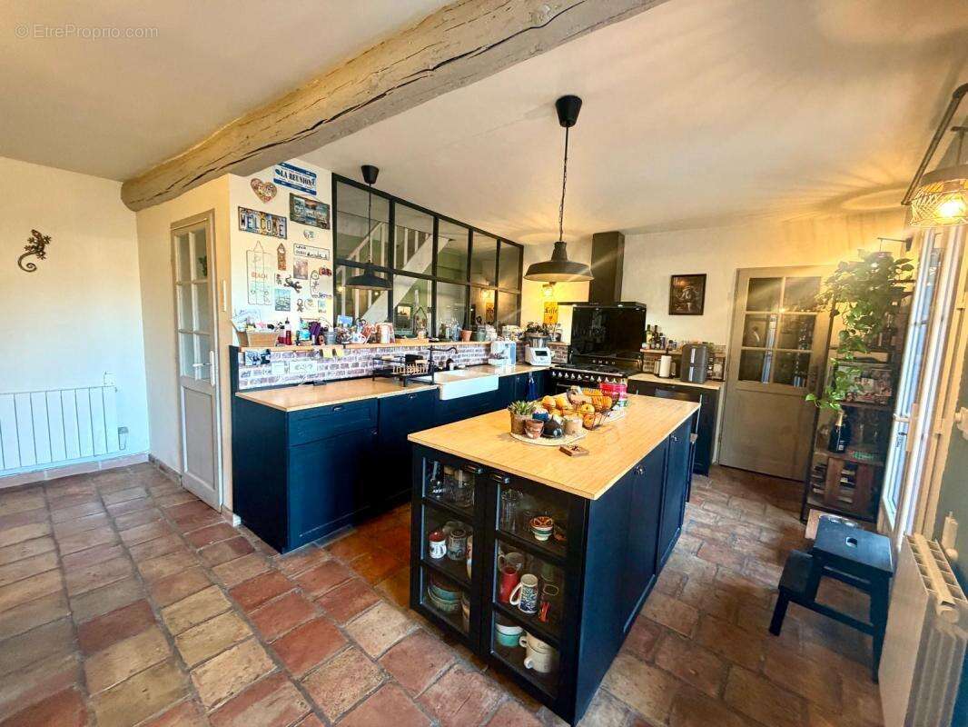 Maison de village avec piscine - photo 2
