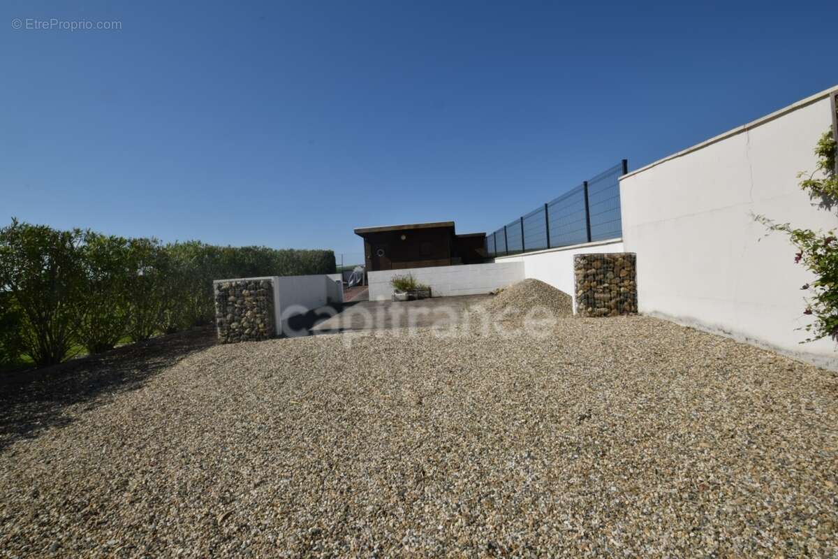 Villa d'architecte 3 chambres - piscine - jacuzzi - dépendances - proche de MARMANDE (47) - photo 36