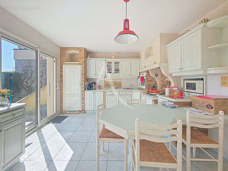 Maison à BOUCHEMAINE