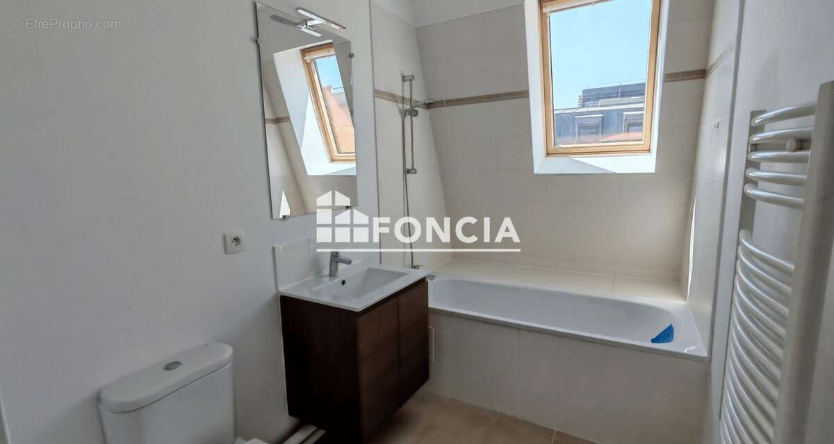 Appartement à CHATILLON