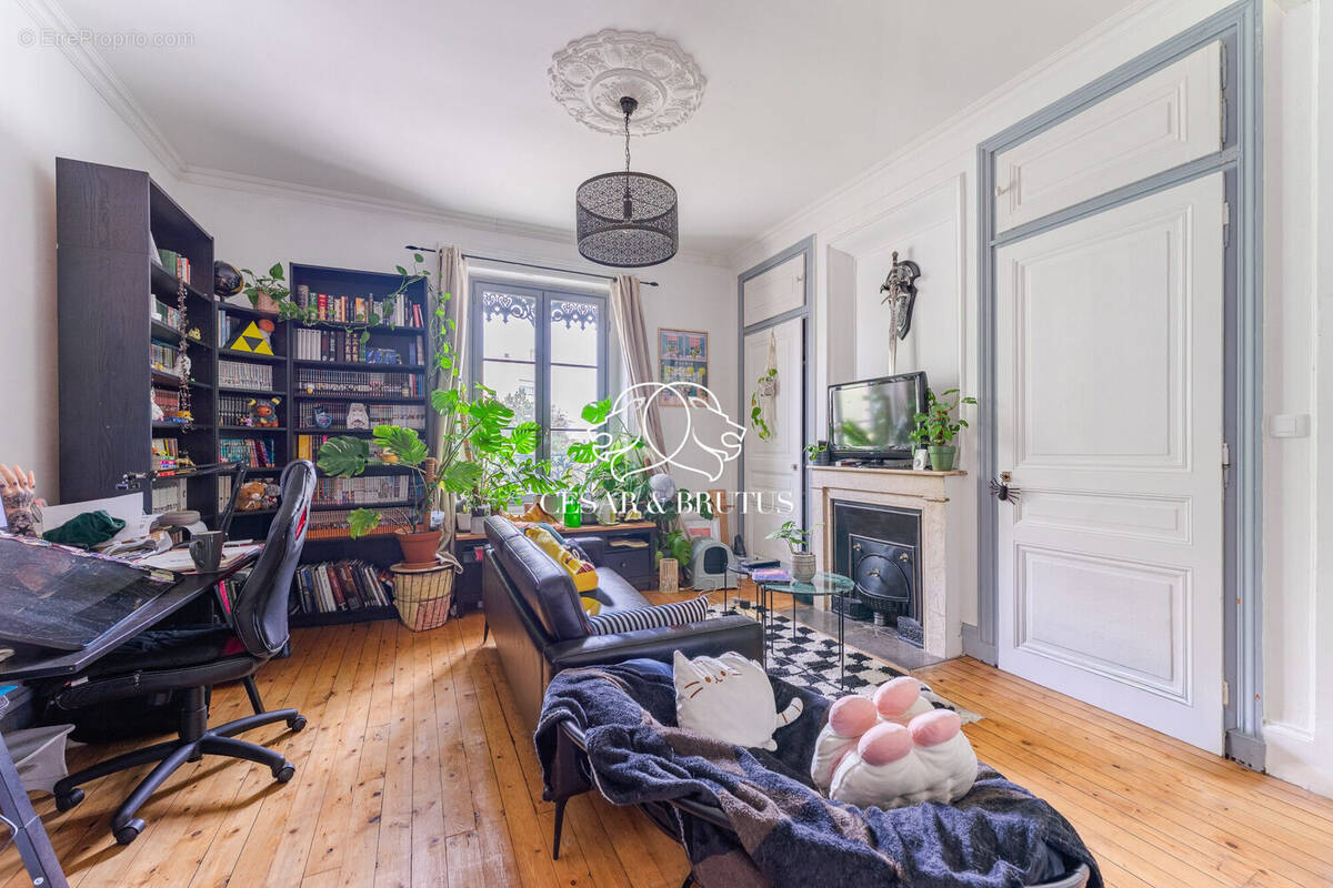 Appartement à VILLEURBANNE