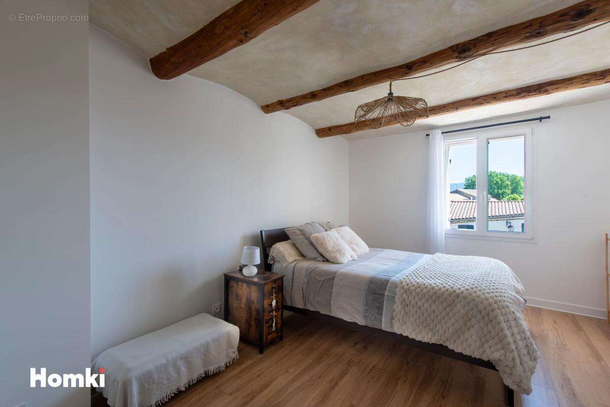 Maison à ORGON