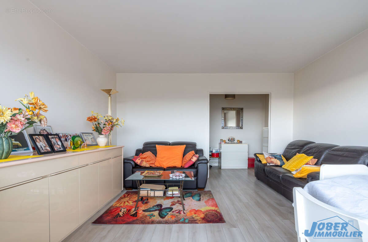 Appartement à NOGENT-SUR-MARNE