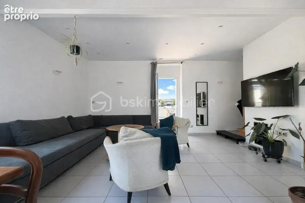 Maison familiale 5 chambres – Brindas, limite Craponne – Terrasse XXL & jardin - photo 7