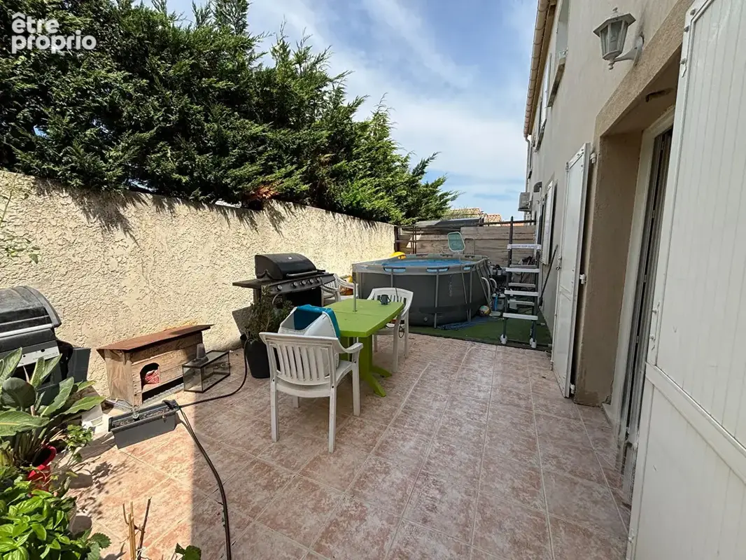 A vendre - type  3 avec jardin et 2 parkings prives- châteauneuf - photo 5
