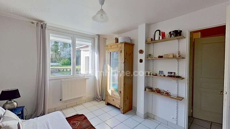 Maison à CLAYE-SOUILLY