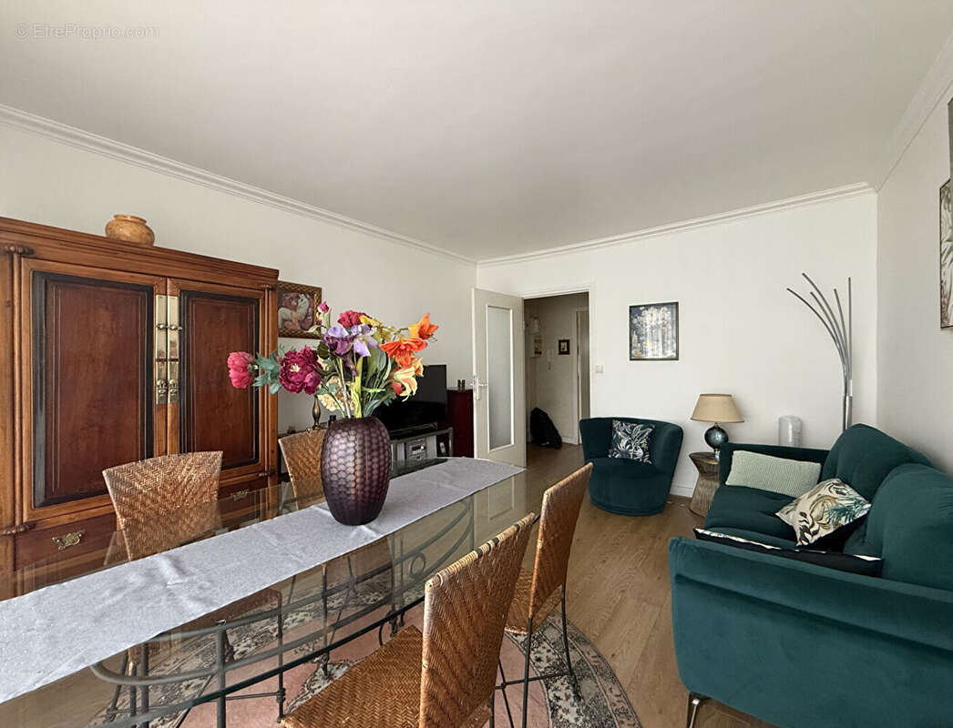 Appartement à EPINAY-SUR-SEINE