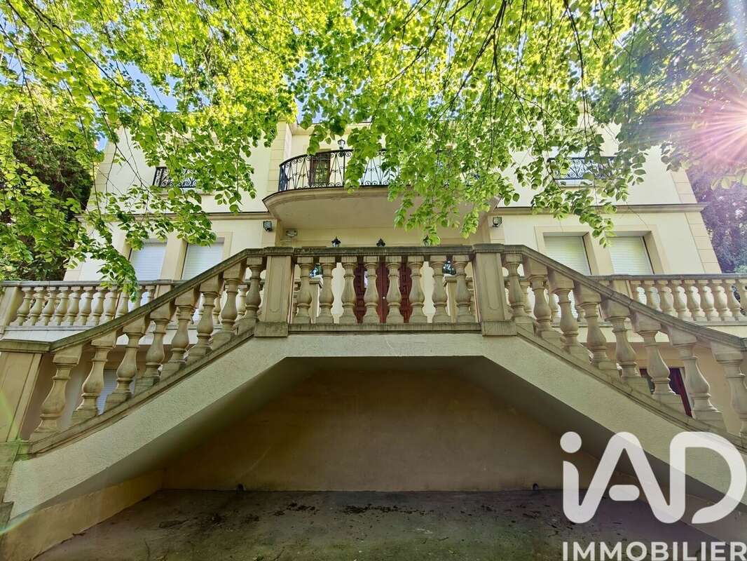 Photo 2 - Maison à SAINT-MAUR-DES-FOSSES