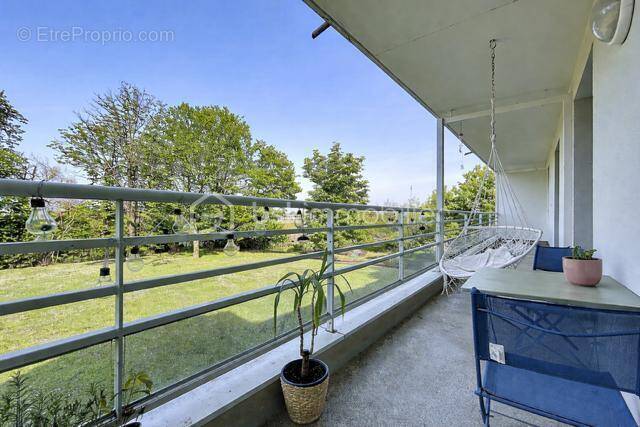 Appartement à CARBON-BLANC