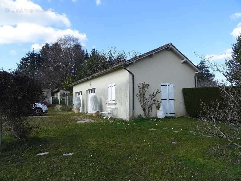 Maison à LA COQUILLE