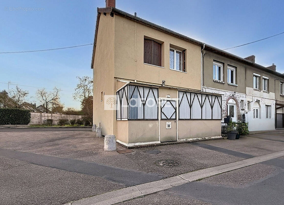 Maison à AUBEVOYE