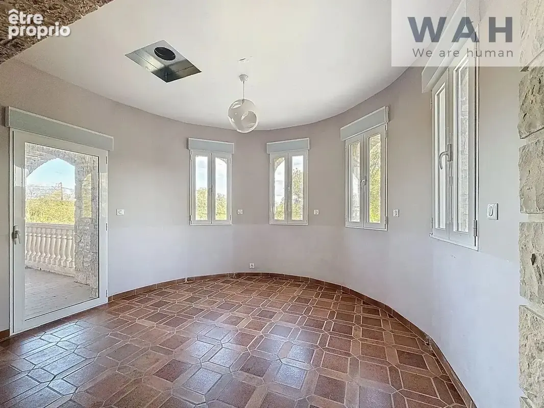Maison 390m2 - Gros potentiel - Piscine - Terrain 1663m2 - S - photo 11