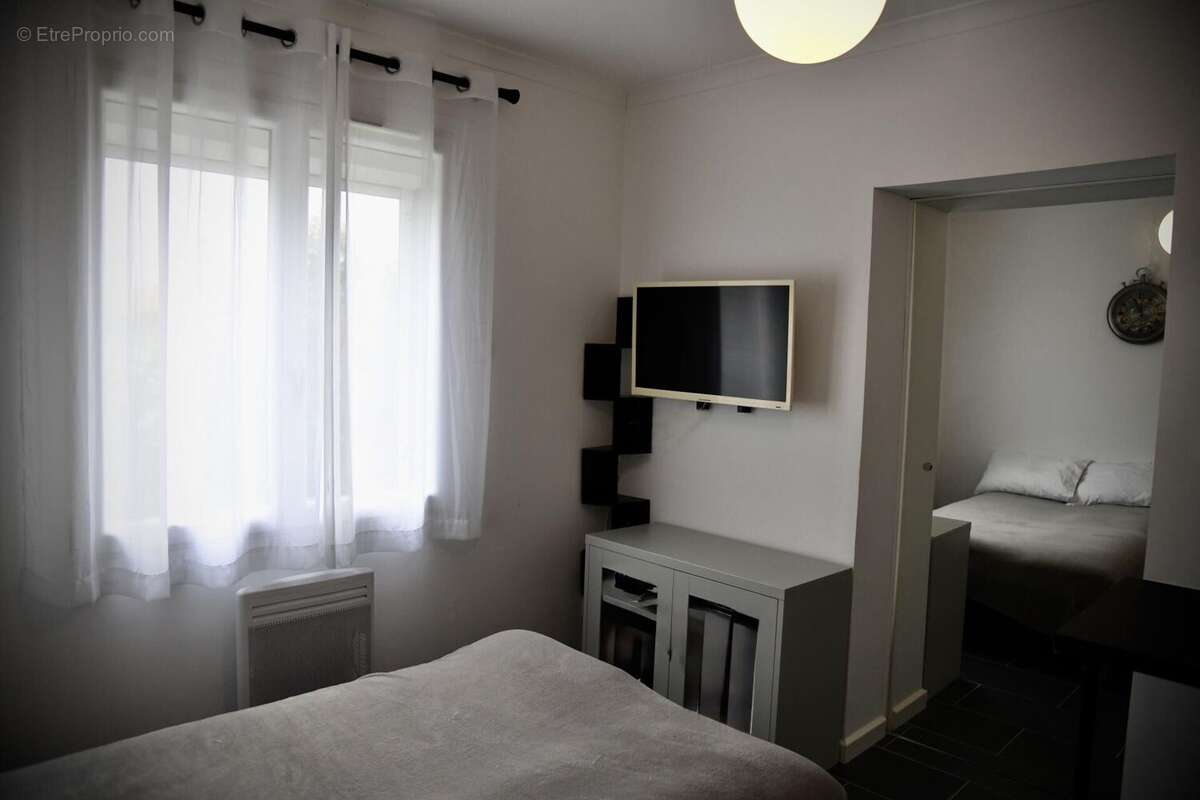 Photo 5 - Maison à JONQUIERES-SAINT-VINCENT