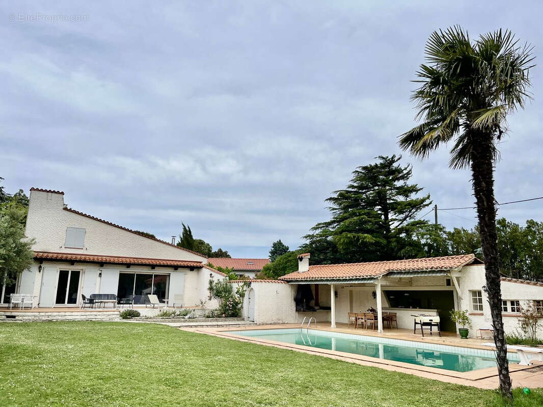 Maison à VILLEFRANCHE-DE-LAURAGAIS