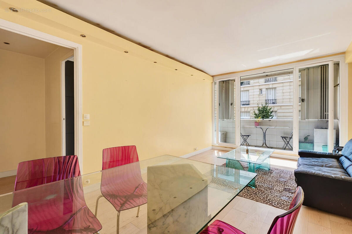 Appartement à PARIS-13E