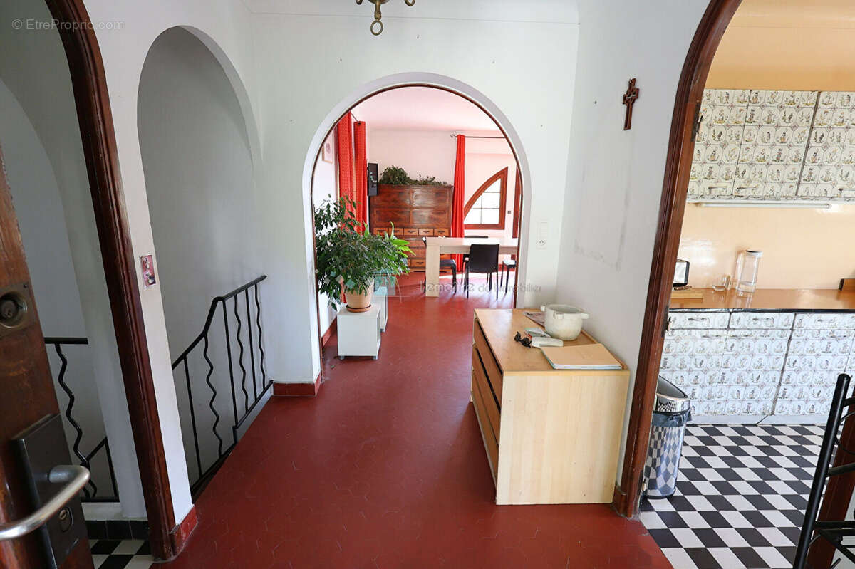 Maison 150 m² avec jardin de 1600 m² Spéracèdes - photo 10