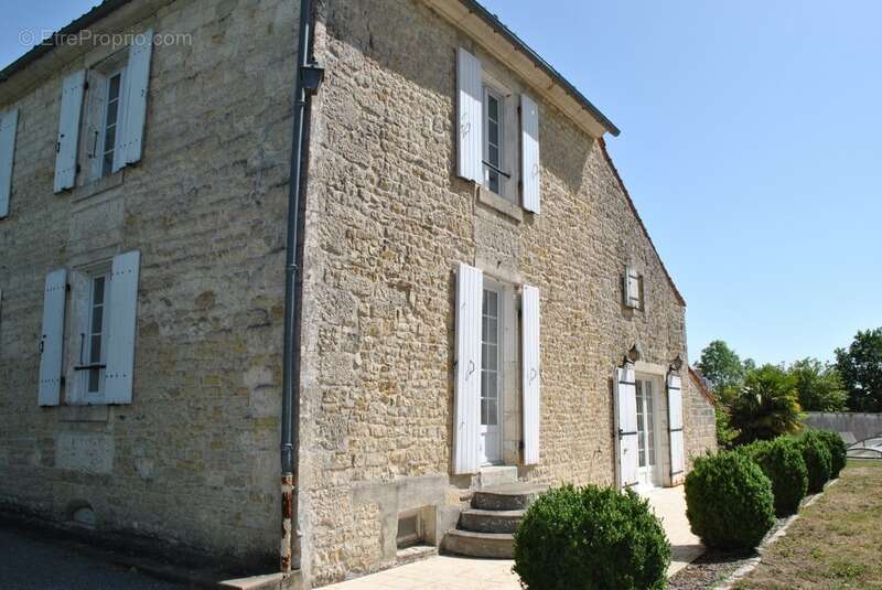 Maison à PISSOTTE