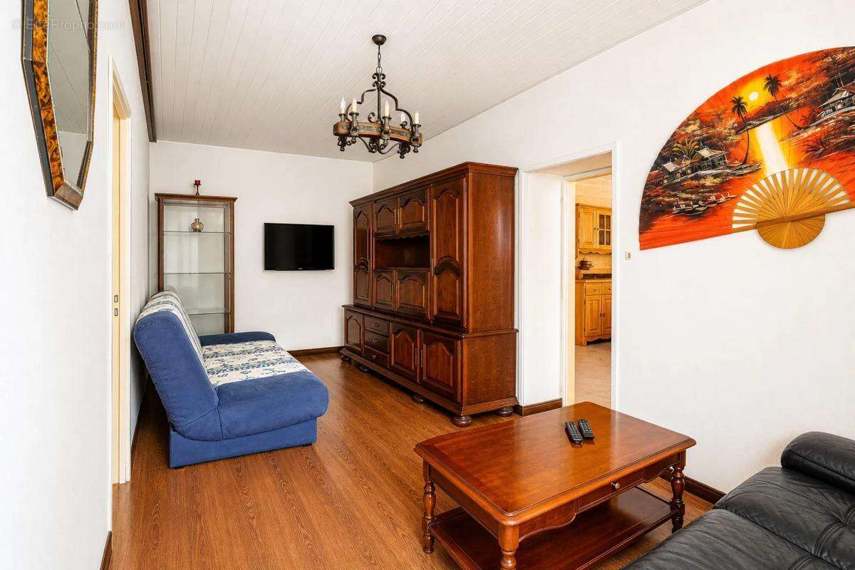 Ancien corps de ferme divisé en 3 logements indépendants ! - photo 15