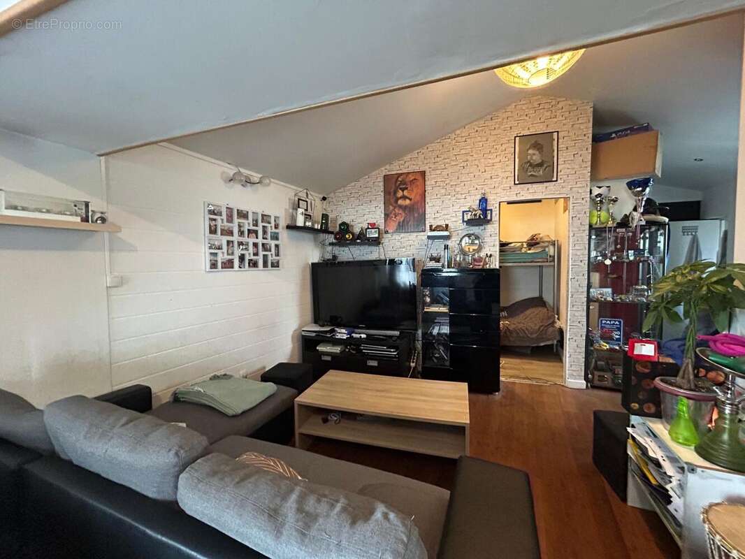 Photo 2 - Maison à SAINT-JULIEN-DE-CONCELLES