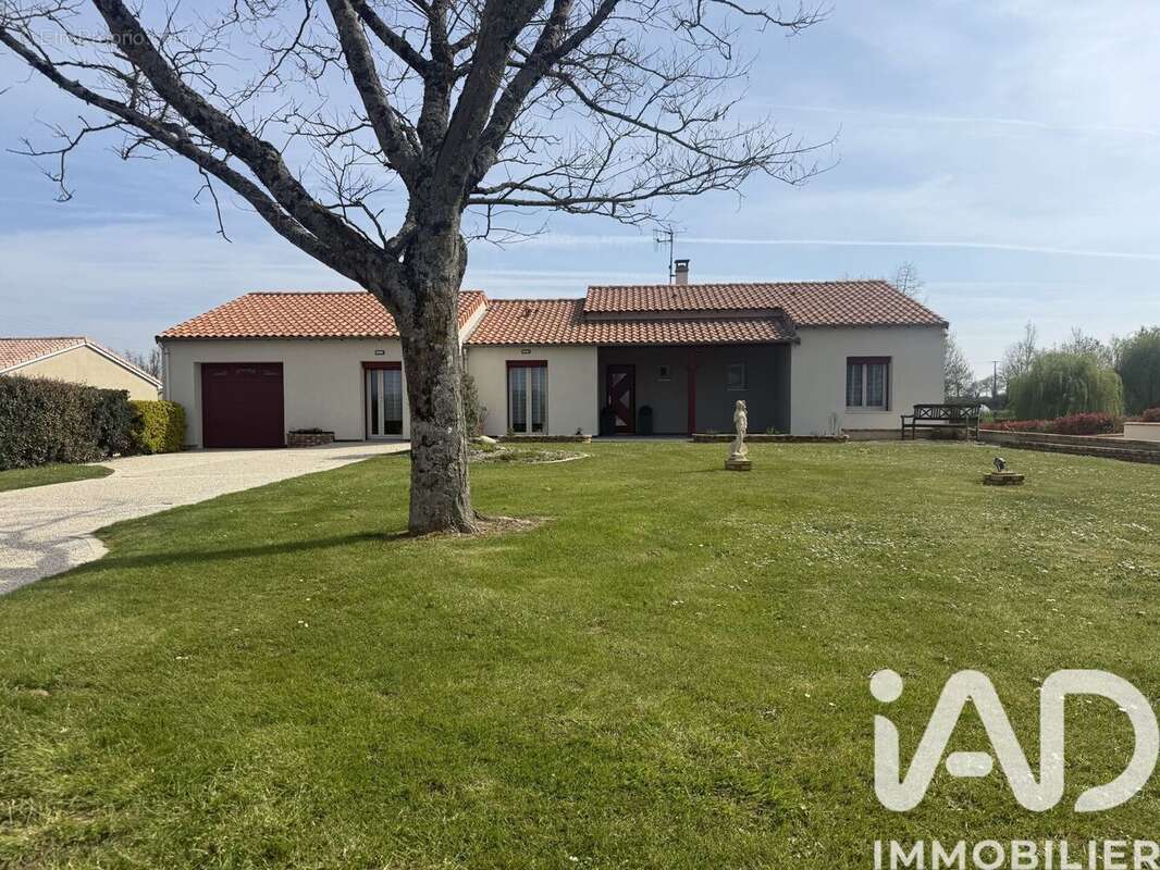 Photo 3 - Maison à SAINT-PARDOUX