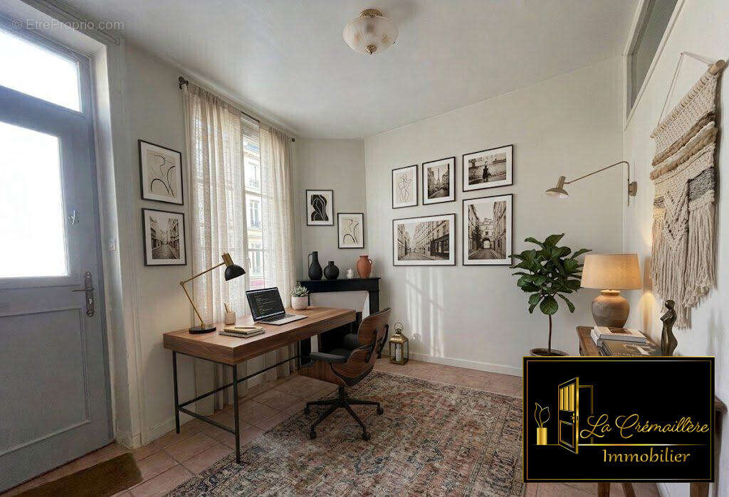 Photo géré par IA en mode bureau  - Maison à DOURDAN