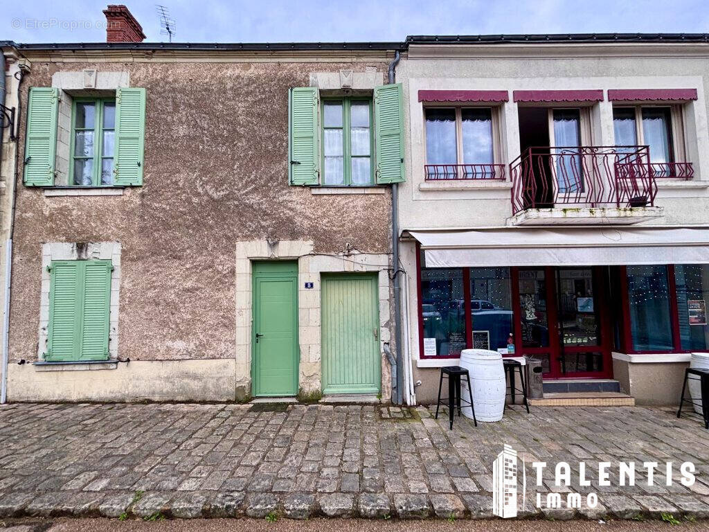 Maison à BEAUSSE