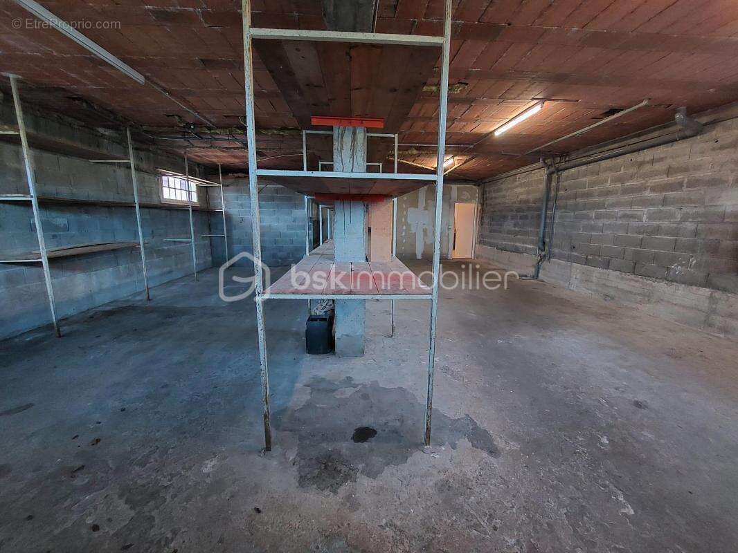 Maison à SERRES-CASTET