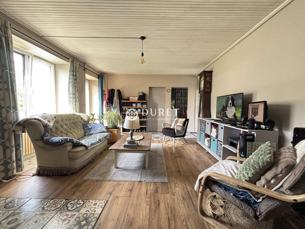 Maison à BOIS-DE-CENE