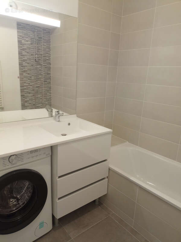 Appartement à BRUGUIERES