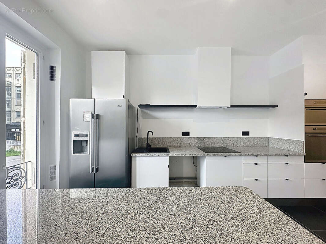 Appartement à SAINT-MAUR-DES-FOSSES