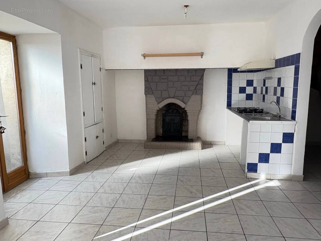 Maison à LA LIVINIERE