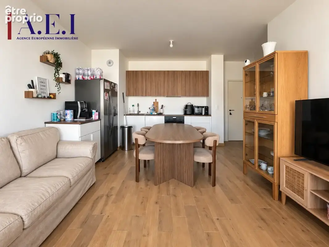 Appartement T3 avec terrasse et stationnement privatif - photo 3